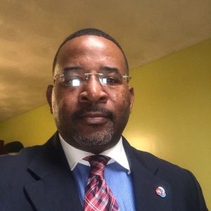 Meet your Posher, Quincy